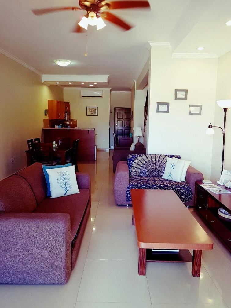 Aruba Breeze Condo Oranjestad Exterior photo